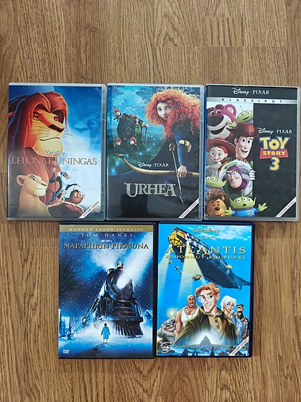 Disney ja Pixar lasten DVD-elokuvia - Leijonakuningas ja Toy story 3 yms