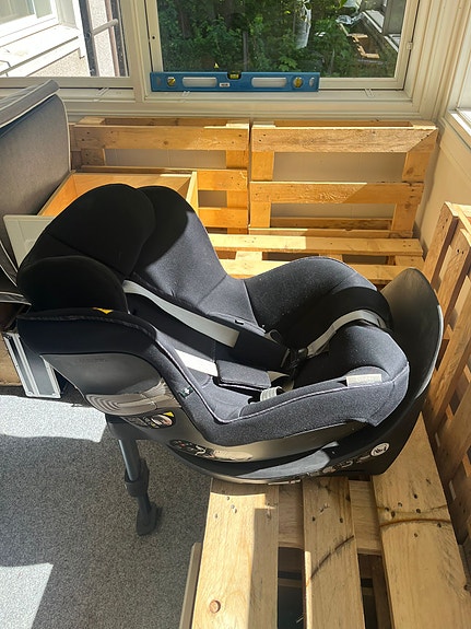 Cybex turvaistuin