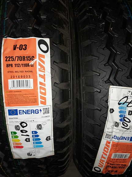 Ovation 225/70r15c asennettuna