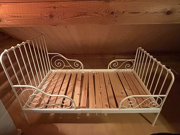 IKEA Minnen jatkettava sänky valkoinen
