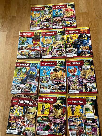 LEGO Ninjago lehdet 11 kpl.