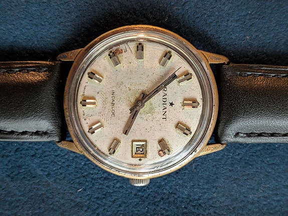 Sveitsiläinen Vintage Radiant -kello – mekaaninen, vedettävä, 1960-70