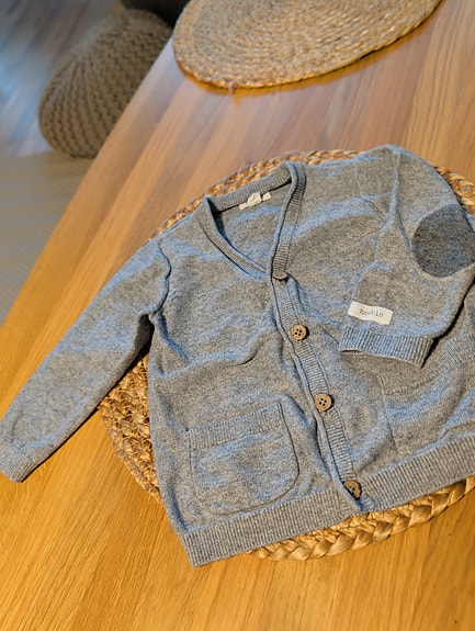 Newbie vauvan neuletakki koko 80