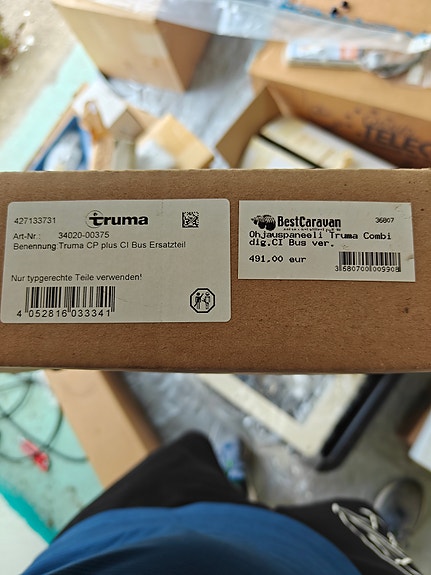 Truma CP plus iNet -ohjainpaneeli asuntovaunuun / asuntoautoon