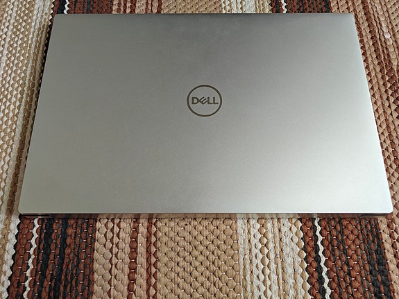 Tehokas Dell XPS 15 9510 (i7 / 32 GB / 512 GB SSD / RTX 3050 Ti)