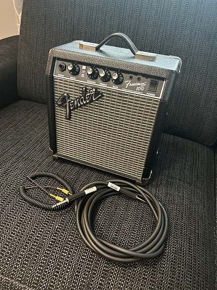 Fender Frontman 10G kitaravahvistin