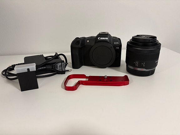 Canon EOS R8  + RF 35mm F1.8 objektiivi