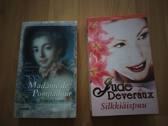 Madame De Pompadour Silkkiäispuu