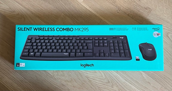 Logitech MK295 langaton näppäimistö ja hiiri