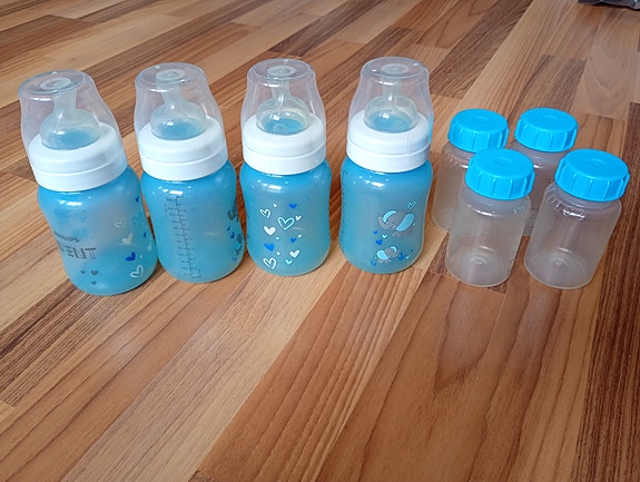 Philips Avent anti colic -tuttipulloja 4 kpl