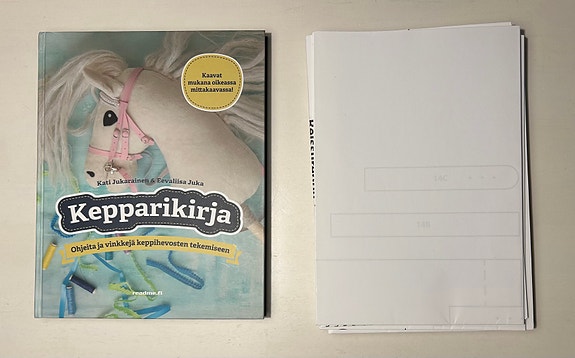 Kepparikirja ja kaava-arkit