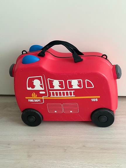 Lasten matkalaukku