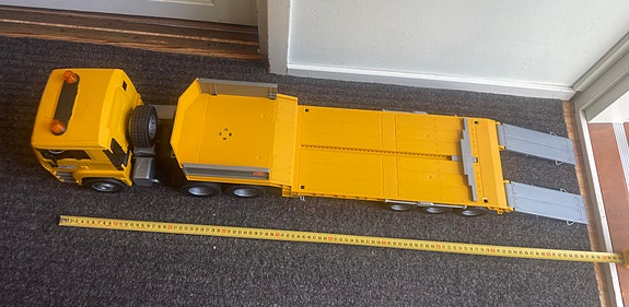 Bruder MAN TGA -lavettiauto
