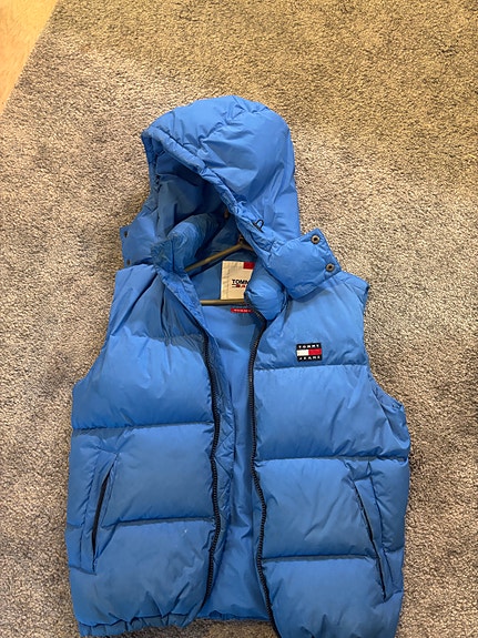 Tommy Hilfiger toppaliivi