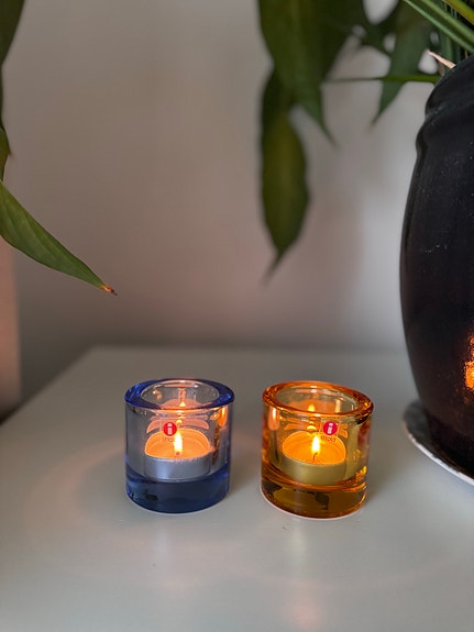 Iittala Kivi tuikkukipot sininen ja keltainen