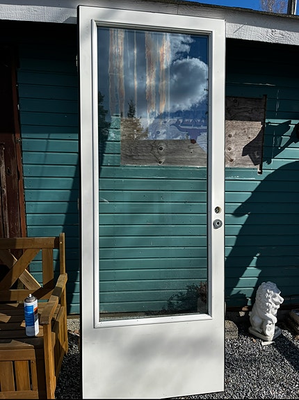 Lämpöelementti ulko-ovi 9x21 karmeineen oikea kätinen