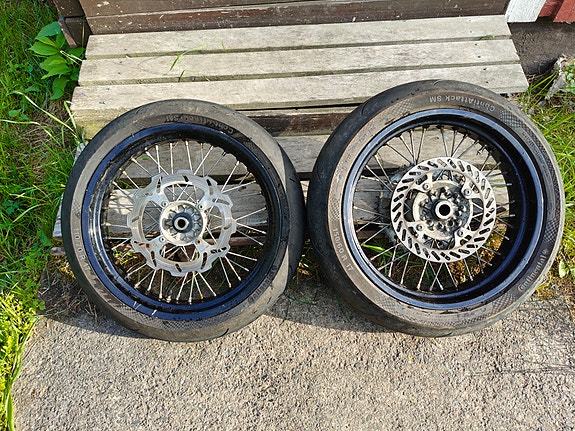 Smoto renkaat ja vanteet 17"