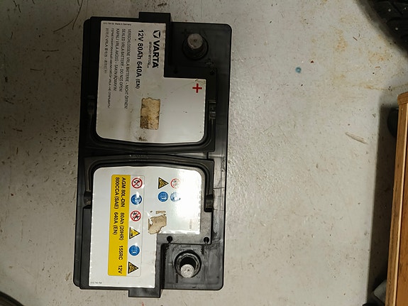 Varta AGM 80 Ah akku