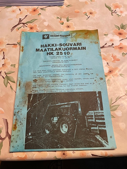 Hakki-Souvari maatilakuormain HK 2510 käyttöohjekirja