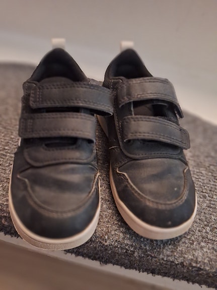 ADIDAS Lenkkarit