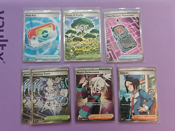 Pokemon kortteja