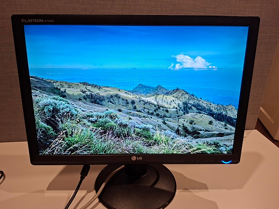 LG 19" näyttö