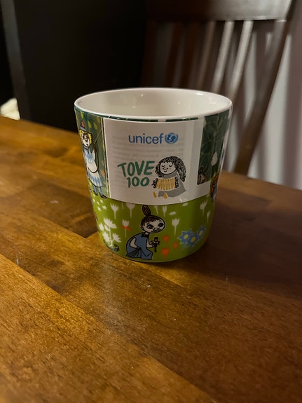 Arabia Muumi Tove 100 -muki vihreä- ilman rillejä
