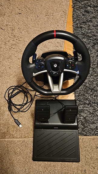 Hori Racing Wheel Overdrive | ratti ja polkimet