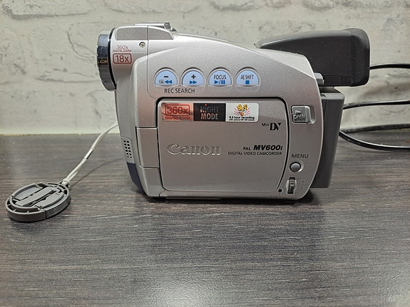 Canon MV600i videokamera