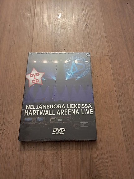 Neljänsuora Liekeissä Hartwall Areena Live DVD + CD uusi