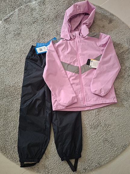 Uusi kuoritakki ja ulkohousut, softshell-haalari 122