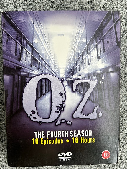 Oz kausi 4 DVD-boksi