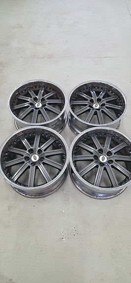 Redbourne baron, 20 tuumaa