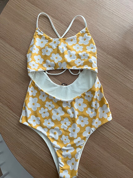 Käyttämätön Halla x Halla Milo one piece Jasmine uima-asu (M)