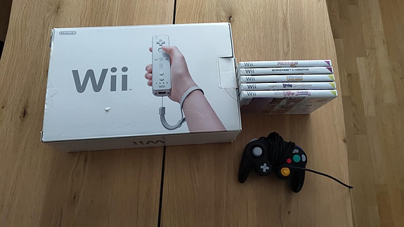 Nintendo Wii konsoli ja pelejä
