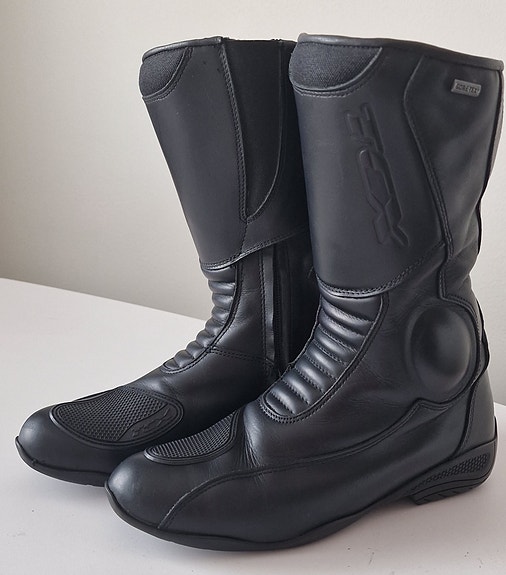 TCX Gore-Tex naisten ajosaappaat, koko 38.