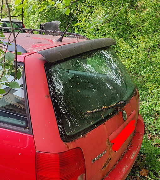 Takaspoileri VW Passat farmari 1999