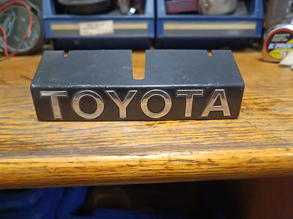 Toyota Corolla AE80, AE82 maskin merkki