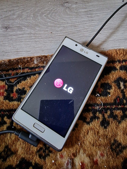 LG Optimus L7