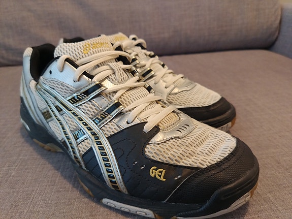 Asics GEL sisäpelikenkä koko 45 / Size US 11