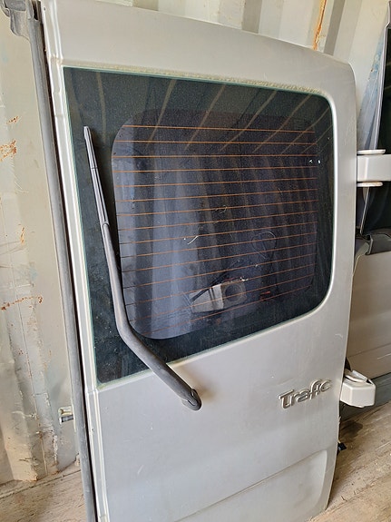 Renault Trafic takaovet