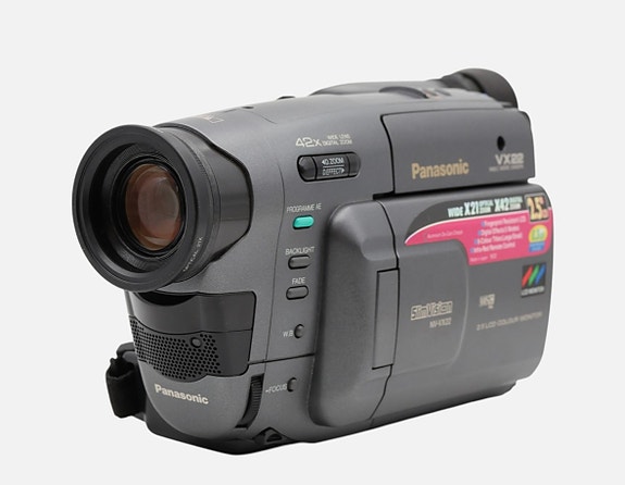 Panasonic NV-VX22 NV VX22 Camcorder VHS VHS-C movie camera Filmkamera Kamera