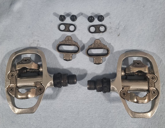 Shimano lukkopolkimet ja lukkokenkien vastakappaleet