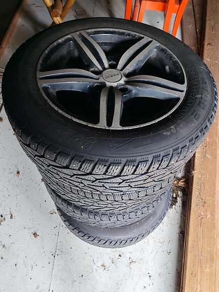 BMW talvirenkaat ja vanteet