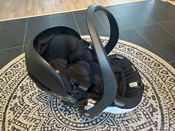 Be Safe Izi Go Modular X1-i-size turvakaukalo/-istuinpaketti, musta