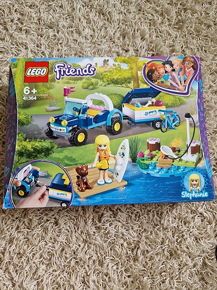 Lego friends Stephanien auto ja peräkärry 41364