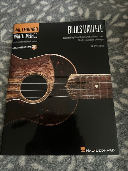 Hal Leonard Blues Ukulele -oppikirja