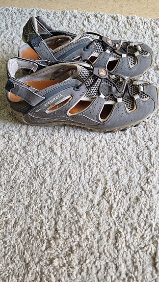 Merrell naisten vaellussandaalit koko 38