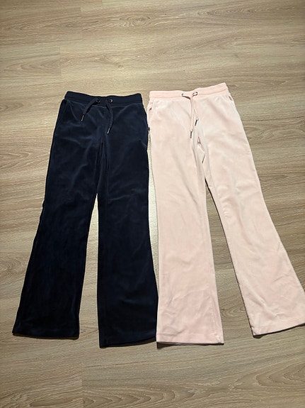 Lindex velourhousut