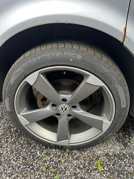 Renkaat uusilla kumeilla 20”